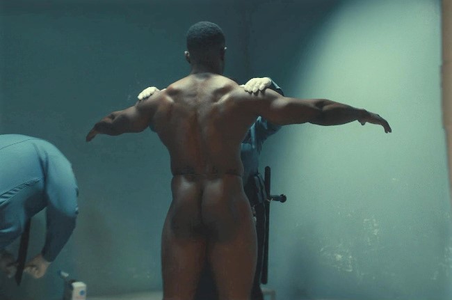 Trevante Rhodes bum